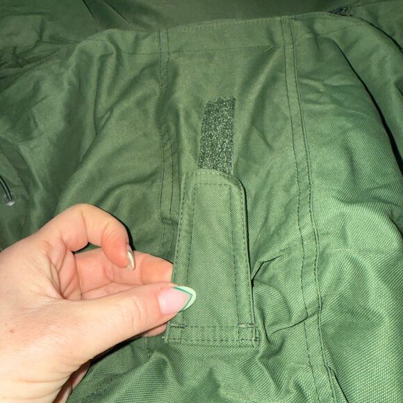 LL Bean Women's Gore-Tex Goose Down Hooded Fur Parka Coat - Forest Green XL - Picture 8 of 16